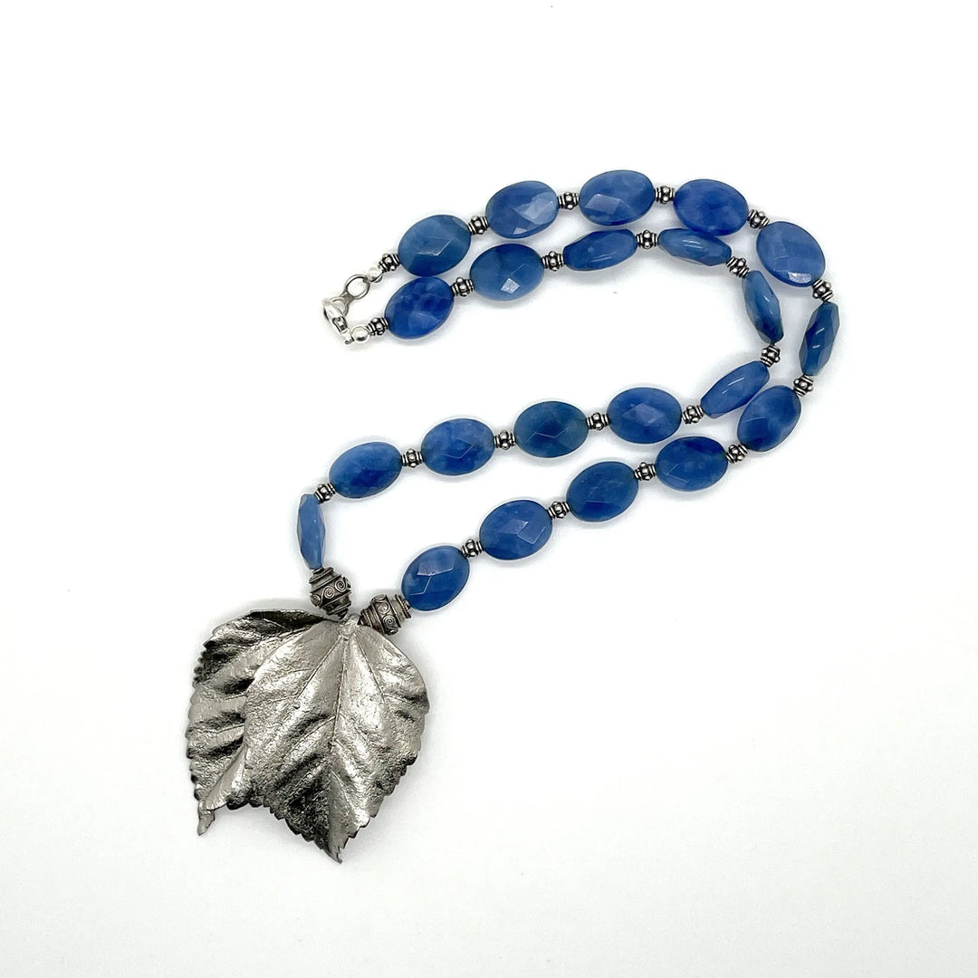 Blue Quartz Leaf Necklace à Clef