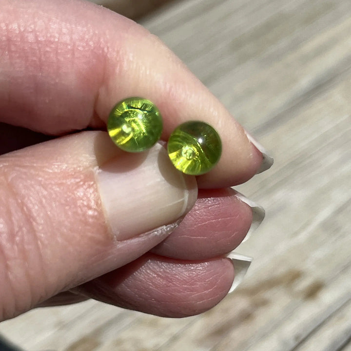 Green Amber Stud Earrings à Clef