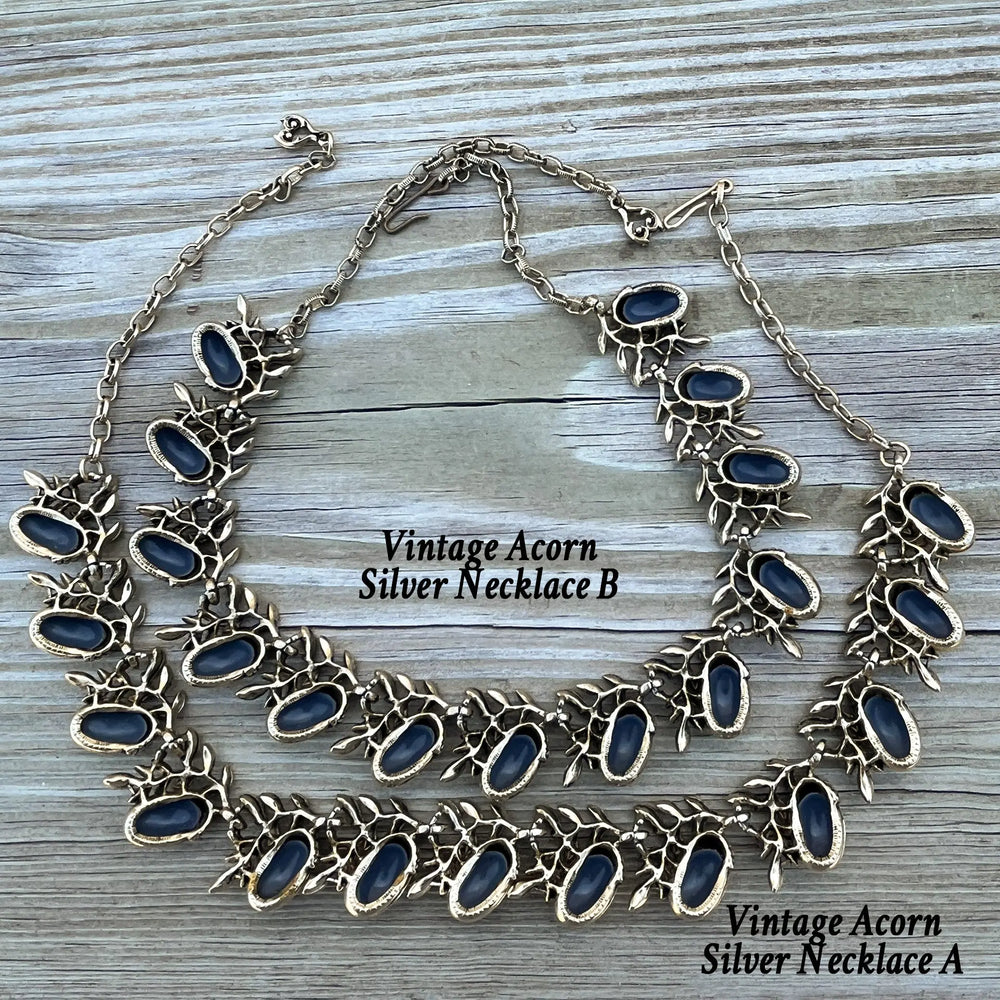 Vintage Acorn Silver Necklace B à Clef