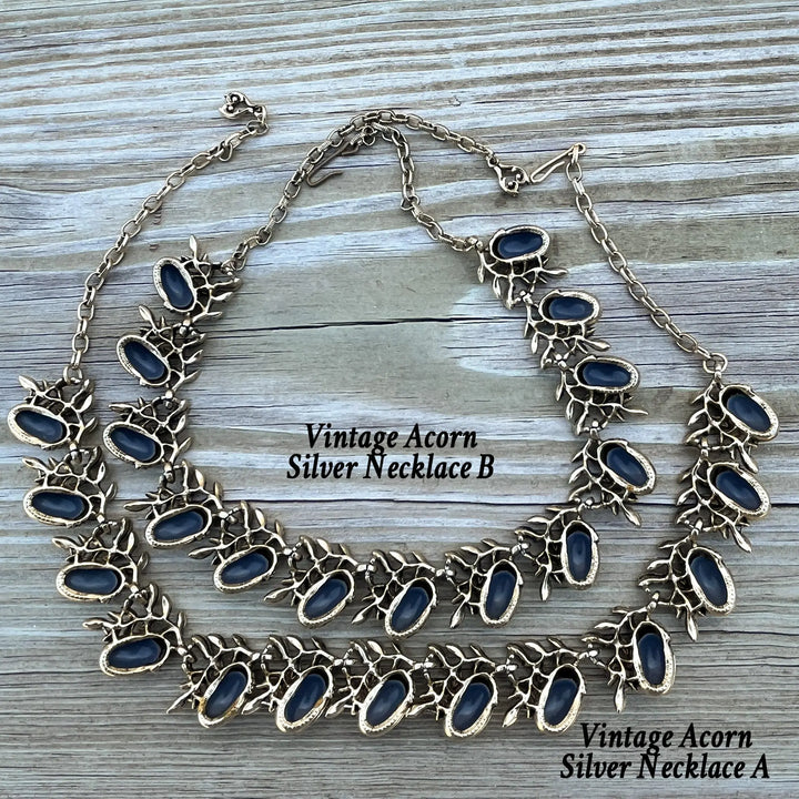 Vintage Acorn Silver Necklace B à Clef