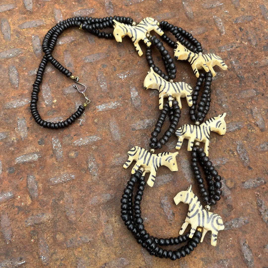 Vintage Safari Zebra Necklace à Clef