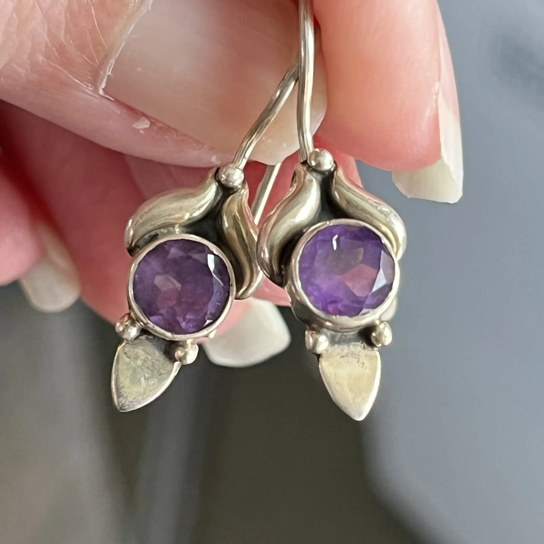 Vintage Sterling Silver Hand Made Amethyst Drop Earrings à Clef