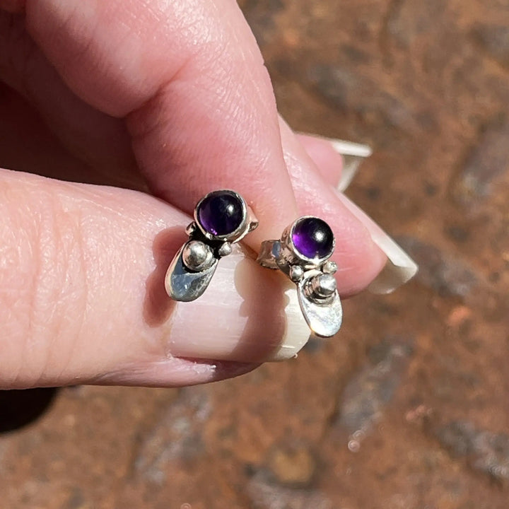 Vintage Sterling Silver Hand Made Stud Earrings à Clef