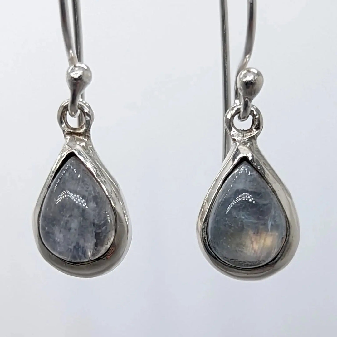 Gray Moonstone Chain Drop Earrings à Clef