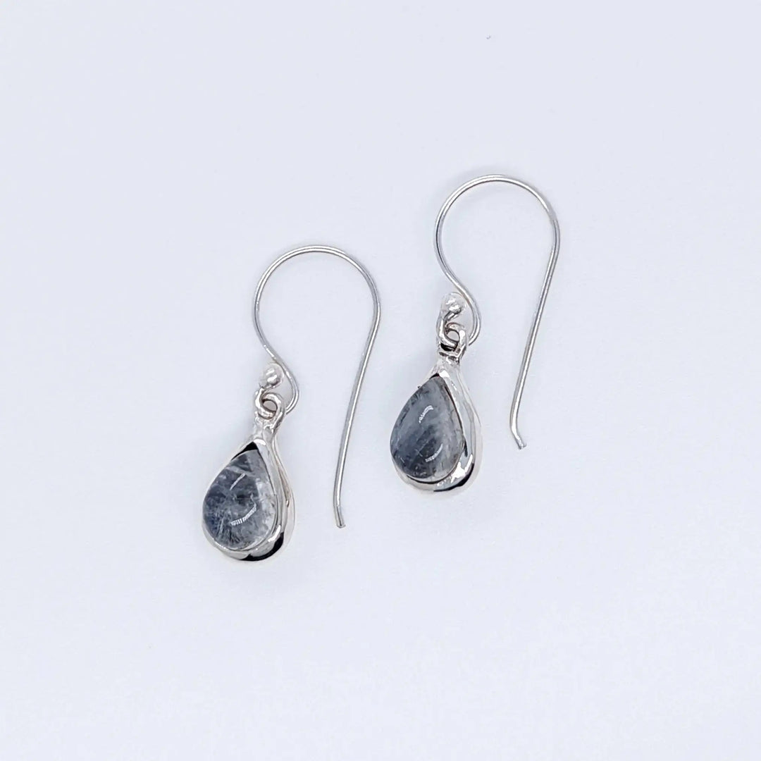 Gray Moonstone Chain Drop Earrings à Clef