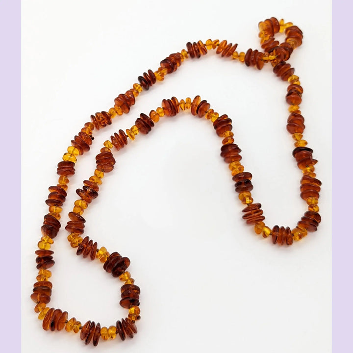 Honey and Yellow Amber Hand Knotted Necklace à Clef