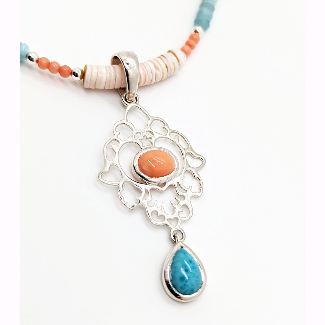 Larimar Coral Pendant Necklace à Clef