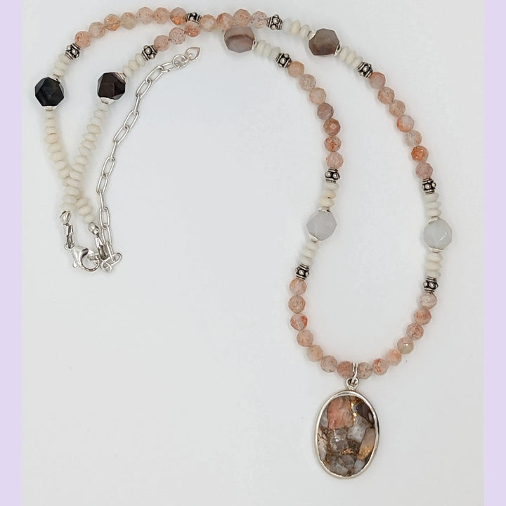 Mother of Pearl, Sunstone, and Coral Pendant Necklace à Clef