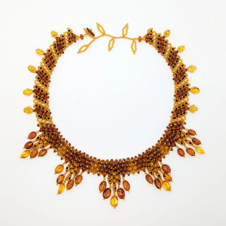 Multi Amber Crocheted Collar Necklace à Clef