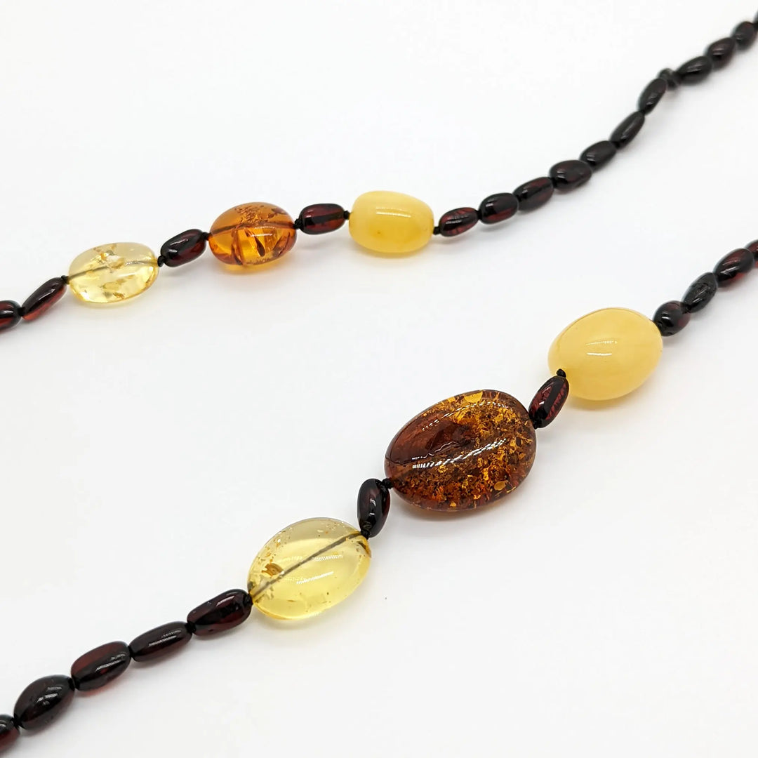 Multi Amber Hand Knotted Necklaces à Clef