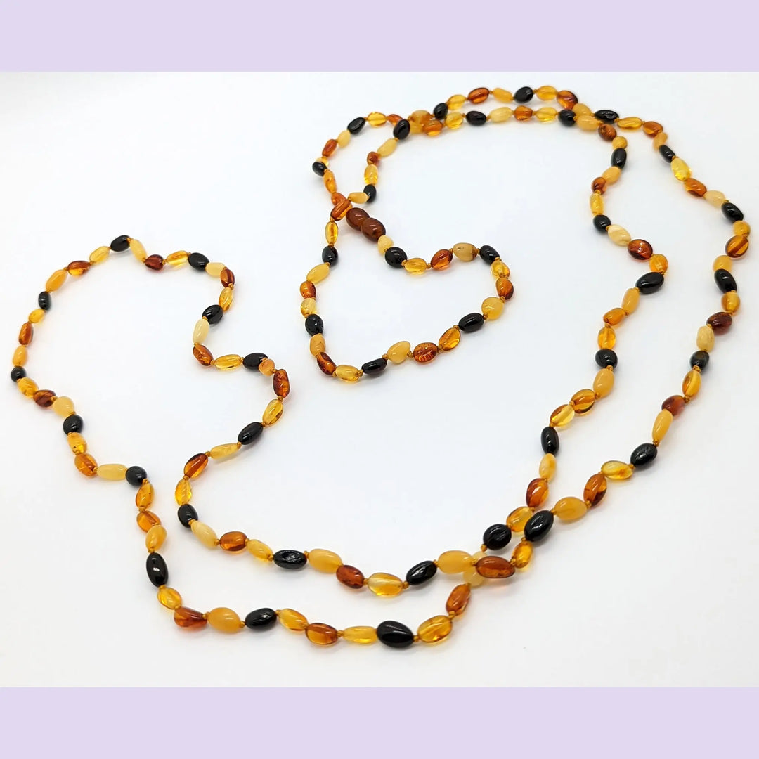 Multi Amber Ovals Hand Knotted Necklace à Clef