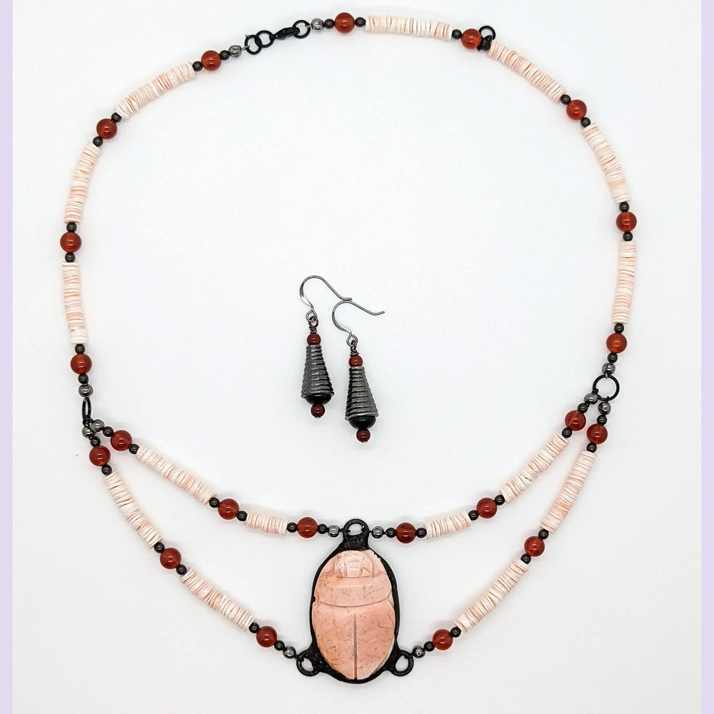 Pink Shell and Carnelian Collar Necklace with Central Clay Scarab à Clef